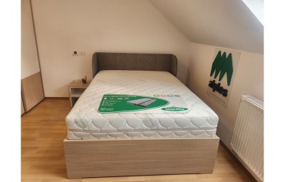 781